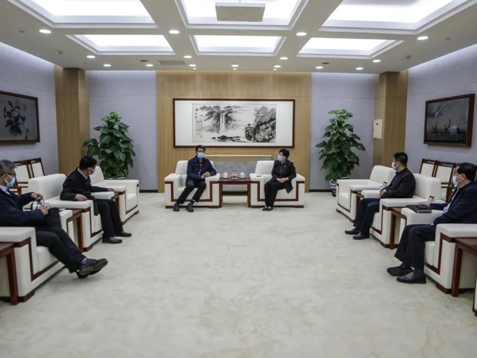 北京市工商聯(lián)、經(jīng)開區(qū)領(lǐng)導(dǎo)召開座談會并前往OBE科技集團(tuán)調(diào)研