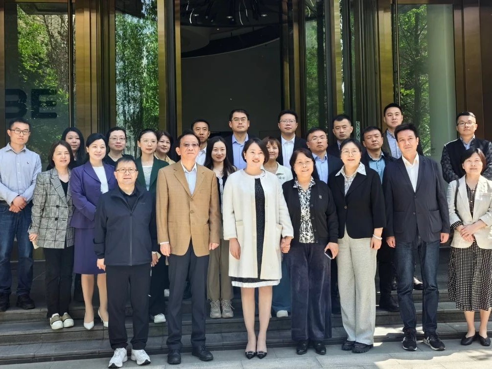 數字化引領產業新風向，江蘇開發區組團蒞臨OBE參觀交流