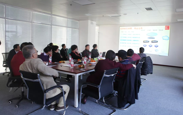 安防企業(yè)家一行參觀OBE